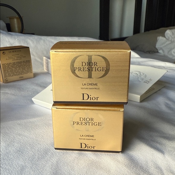 Dior Prestige and Capture Skincare Set in Gold and White - Picture 2 of 10